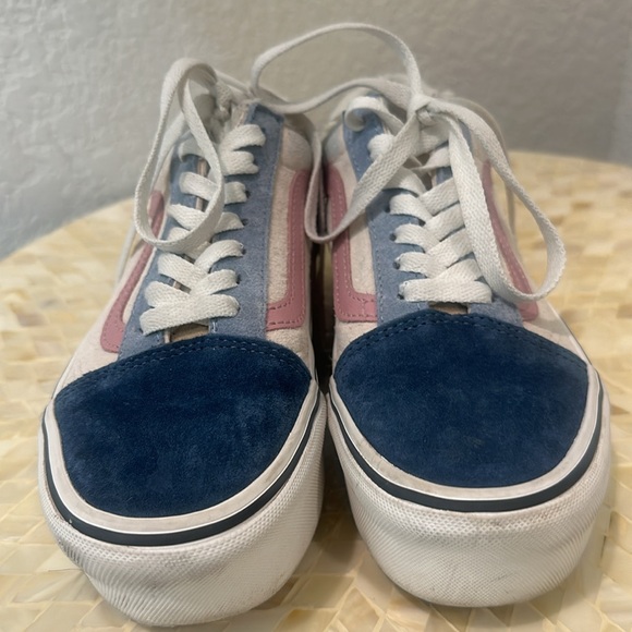 Vans suede sneakers men’s 4 , women’s 5.5 - Picture 4 of 11